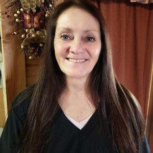 Meet your Posher, Jolynne